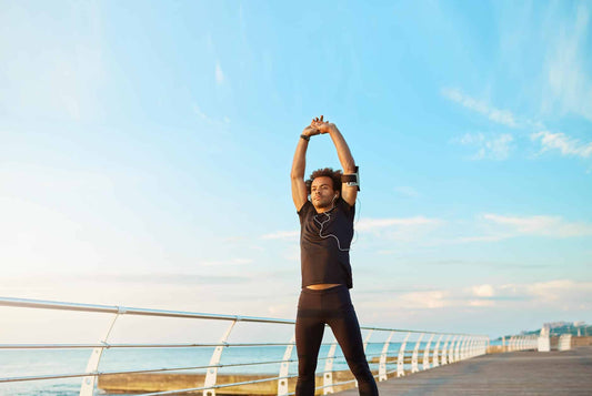 10 étirements après une séance de musculation du haut du corps